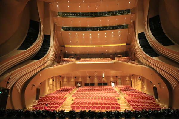 青島鳳凰島綜合文化活動中心（鳳凰之舟）項(xiàng)目